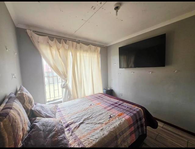 3 BEDROOM HOUSE FOR SALE IN BIRCH ACRES